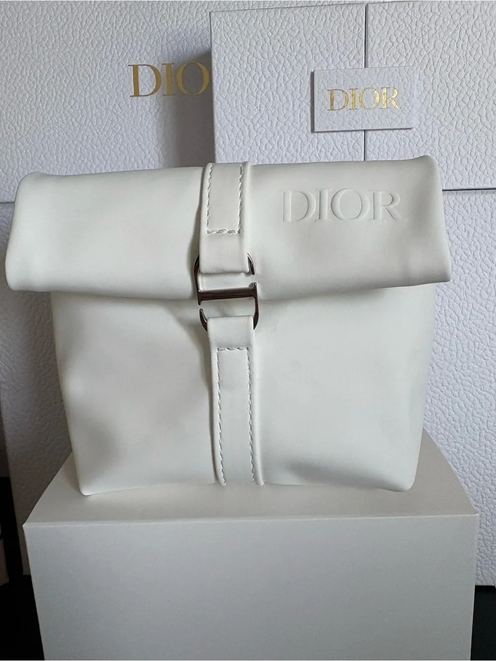 DIOR Beauty White Faux Leather Fold-Top Beauty Bag - Picture 1 of 2